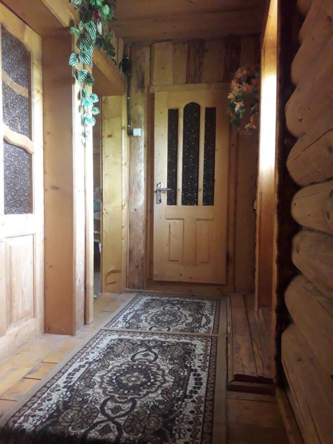 "Бджілка" І " Садиба Для Відпочинку" Lyuta Exteriör bild