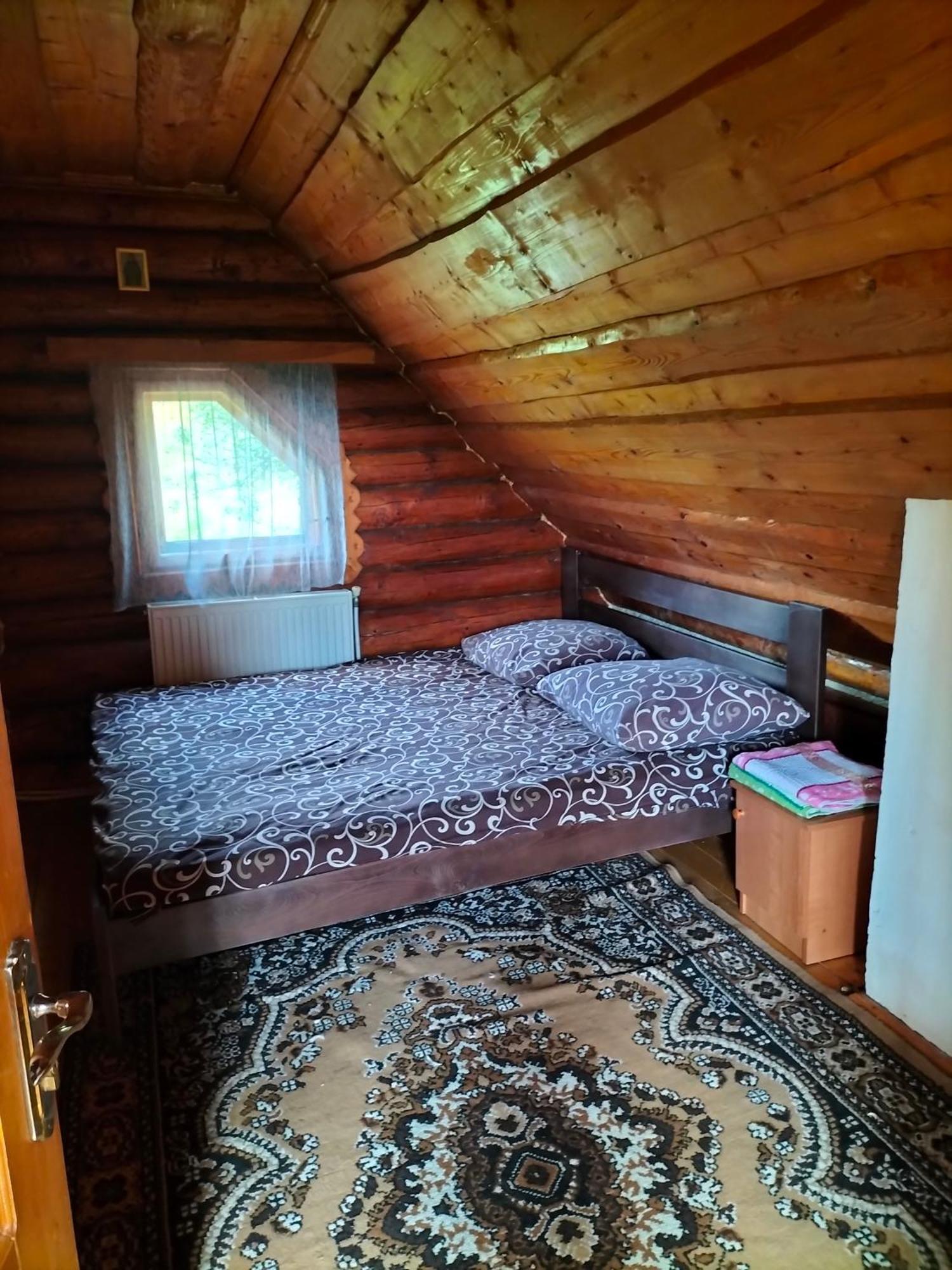 "Бджілка" І " Садиба Для Відпочинку" Lyuta Exteriör bild